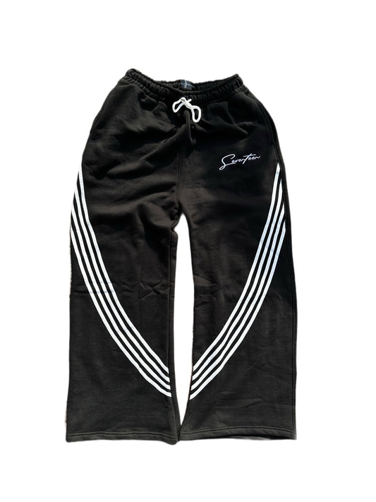 CURVED STRIPED SWEATPANTS